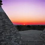Trulli Mari In Valle D'itria Ostuni