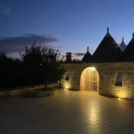 Tatil Evi Trulli Mari In Valle D'itria *