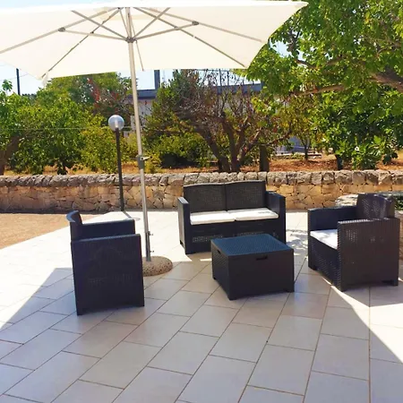 Tatil Evi Trulli Mari In Valle D'itria *