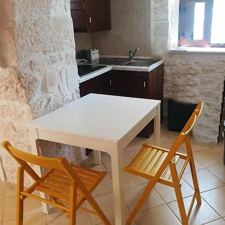 Tatil Evi Trulli Mari In Valle D'itria